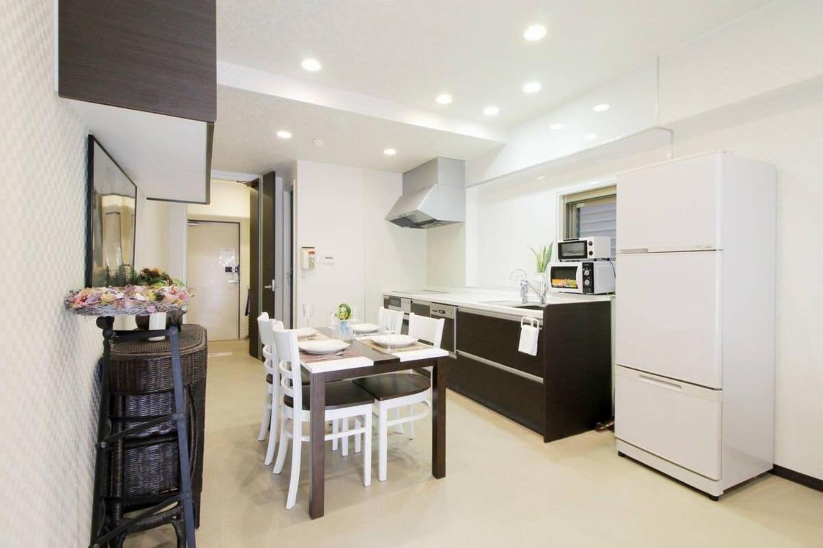 Bhotel La-Shante - 5 Mins Walk To The Peacepark & 2Br 10 Ppl #101 Хиросима Экстерьер фото
